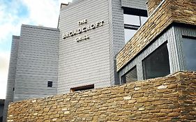 Broadcroft Hotel